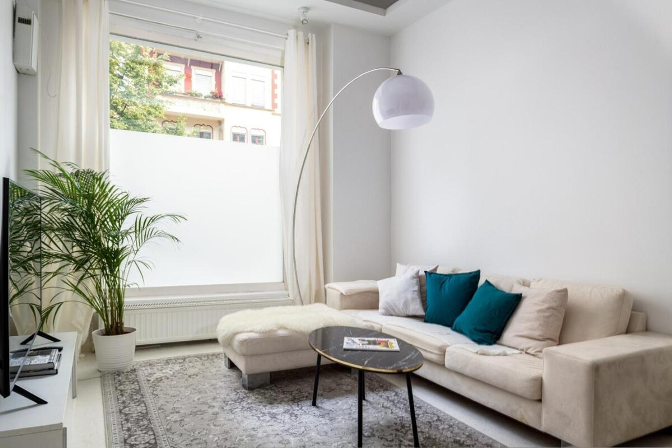 Central Home With Fireplace Near Underground Berlin Exterior foto